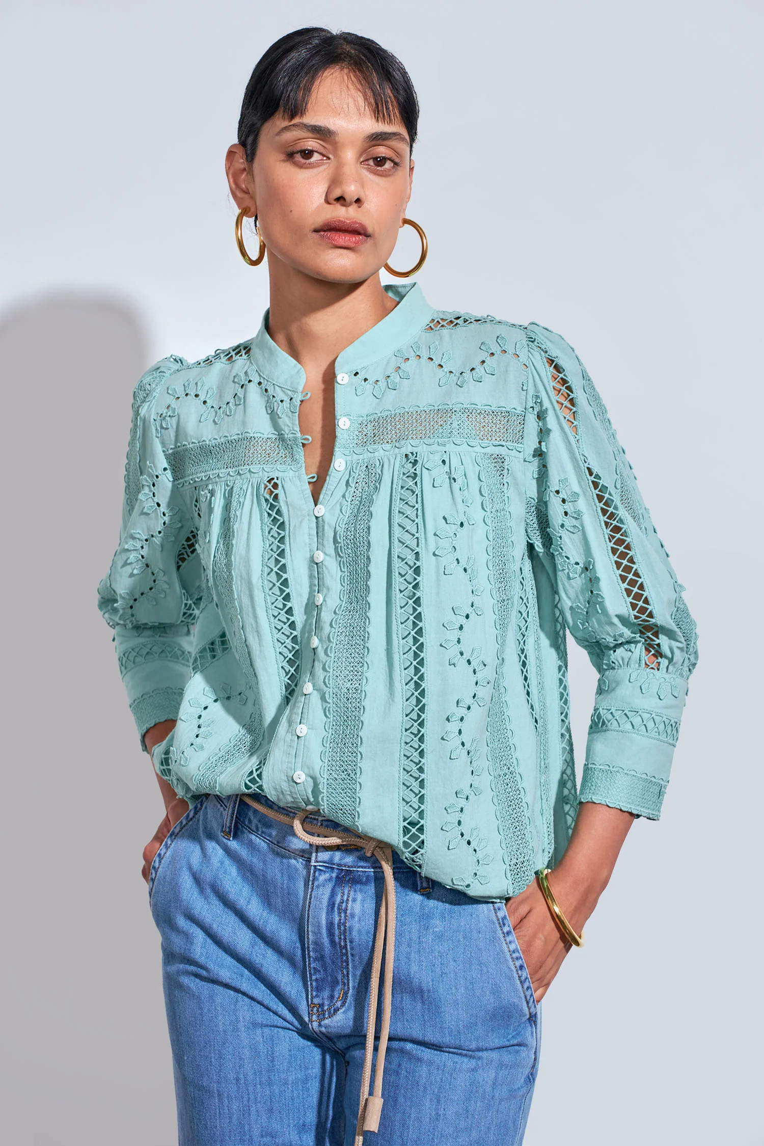 new artistry: signature lace